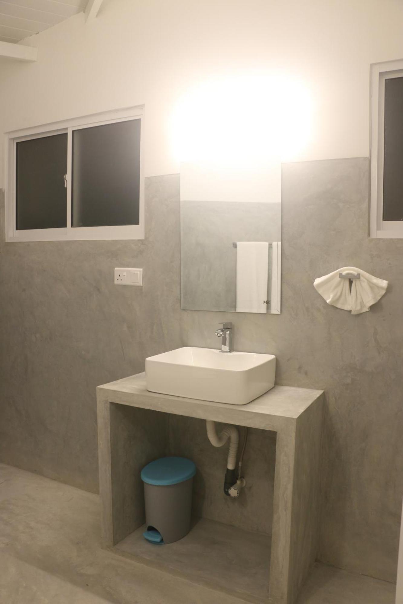 A.V.N Homestay Unawatuna Exterior photo